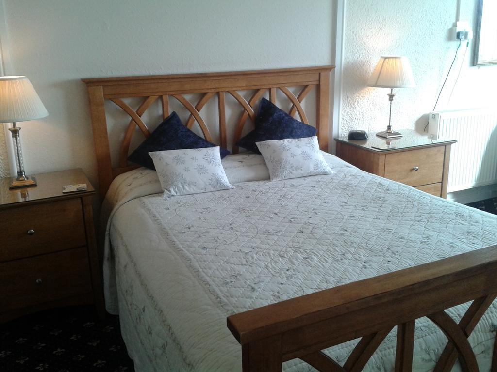 โกรส์ลอน ทีวี มาวร์ บีแอนด์บี Hotel Llanddeiniolen ห้อง รูปภาพ