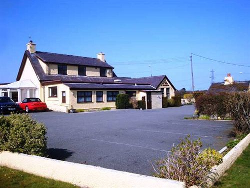 โกรส์ลอน ทีวี มาวร์ บีแอนด์บี Hotel Llanddeiniolen ภายนอก รูปภาพ